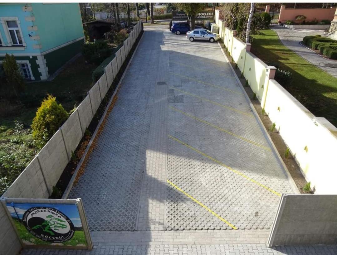 Pokoje Goscinne Andrzejowka Andrzej Sikon Szczawno-Zdroj Extérieur photo